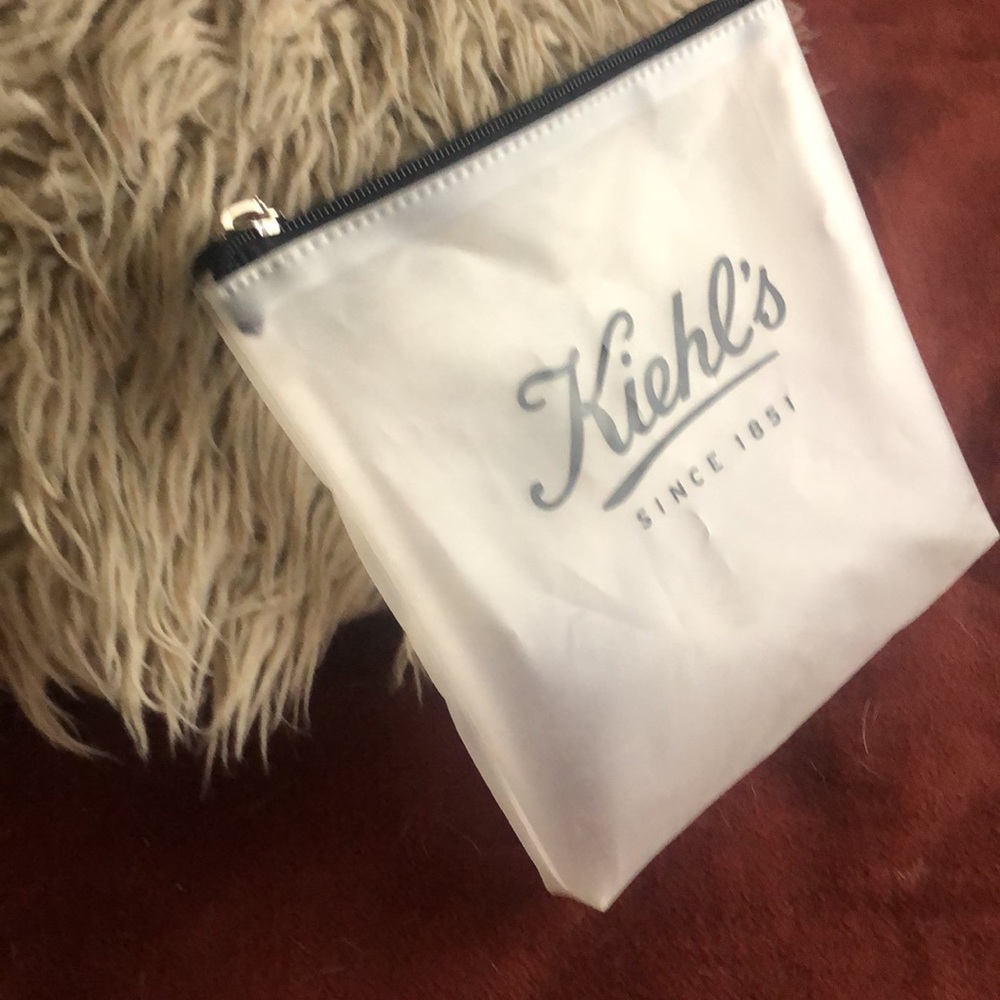 Kiehls - Picture 3 of 5